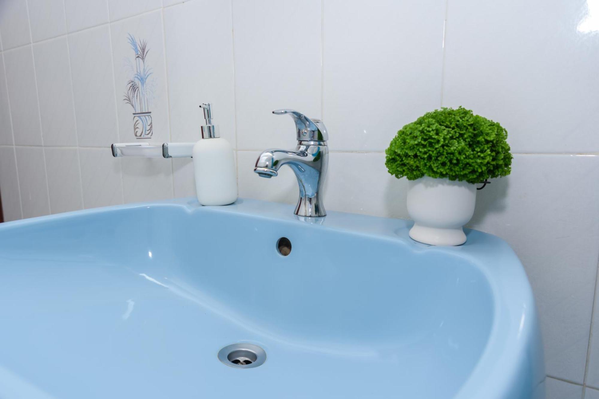 Hillside Studio With Sea View & Fibre Internet البوفيرا المظهر الخارجي الصورة