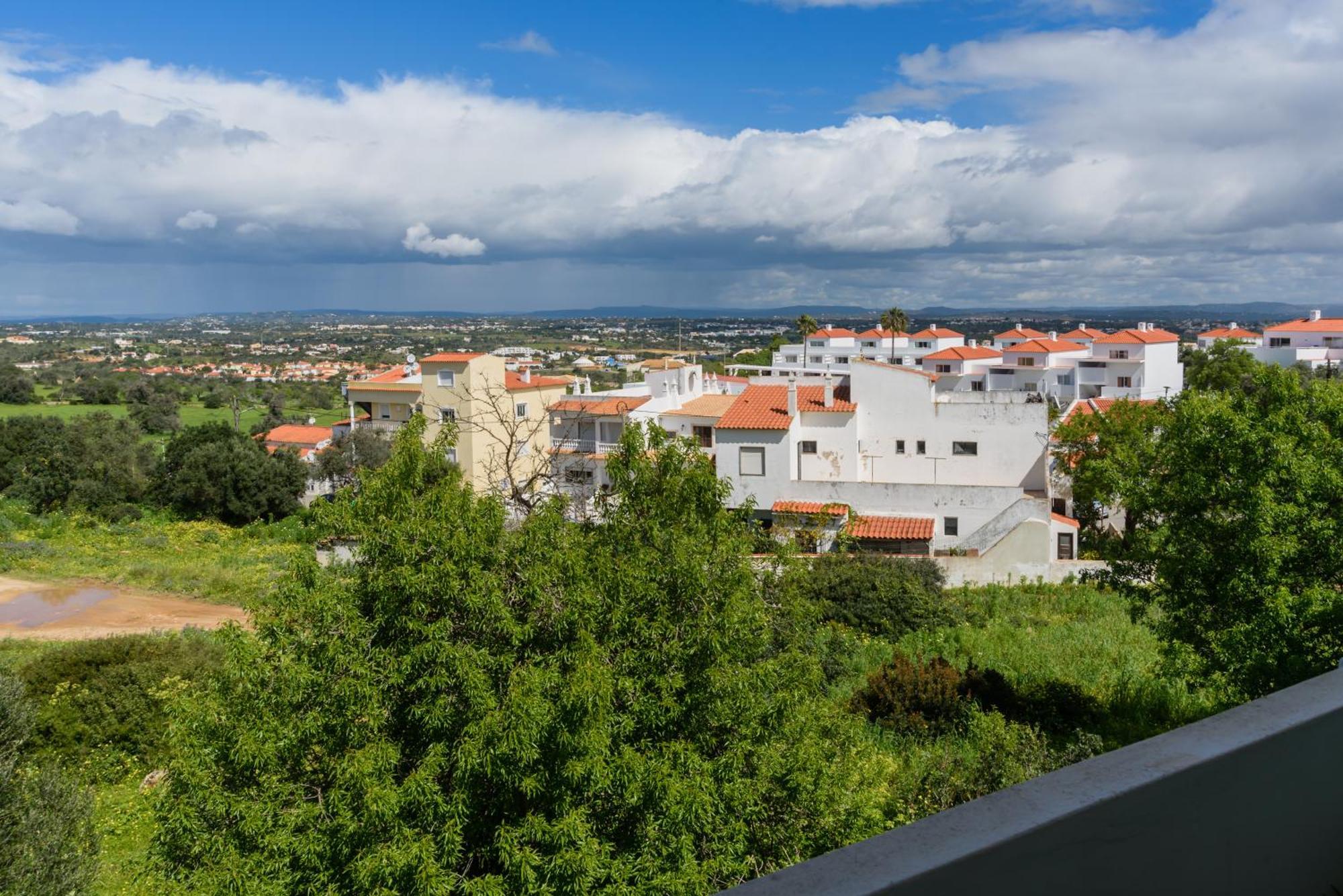 Hillside Studio With Sea View & Fibre Internet البوفيرا المظهر الخارجي الصورة