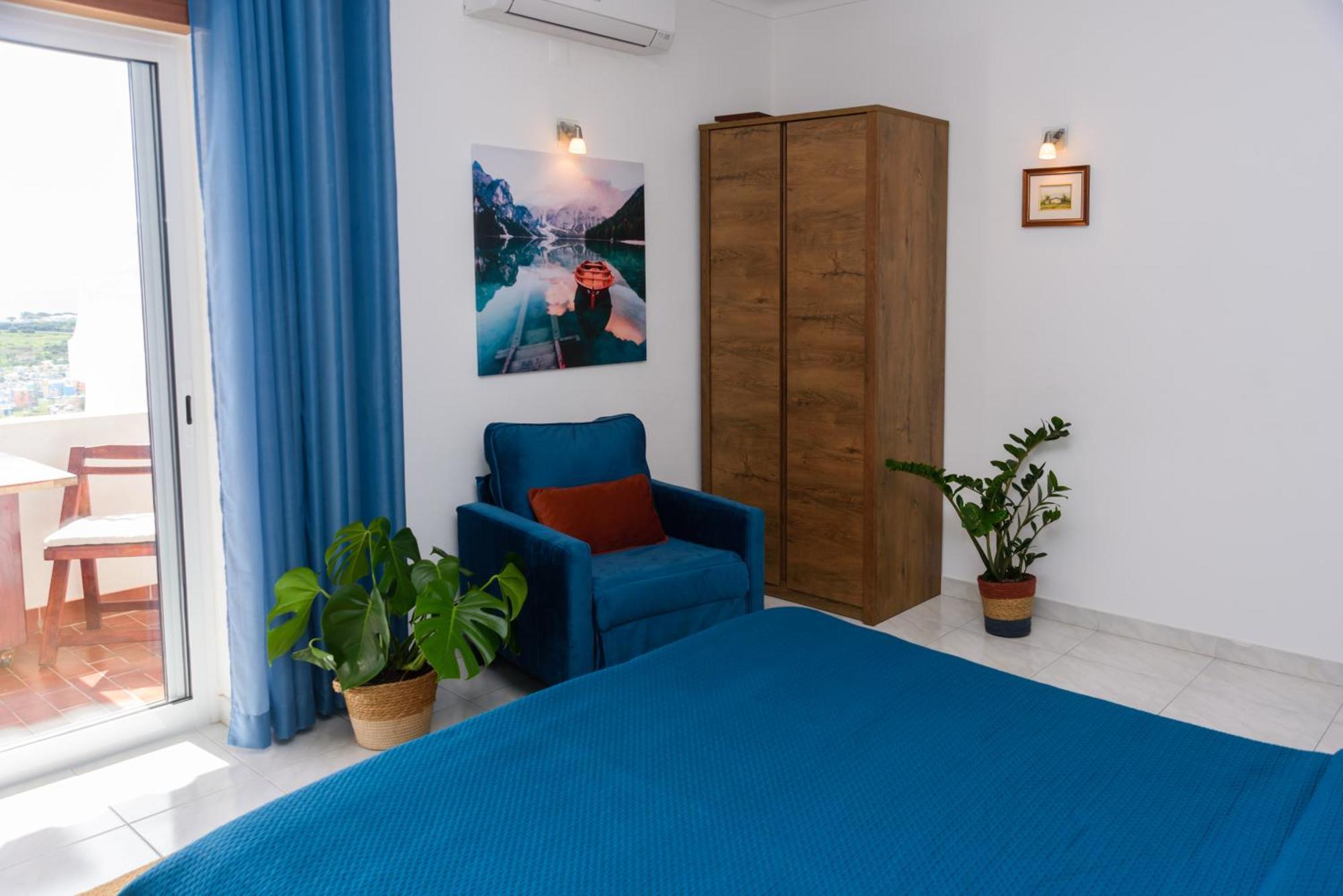Hillside Studio With Sea View & Fibre Internet البوفيرا المظهر الخارجي الصورة